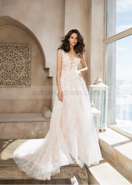 Ivory 3D Lace Tulle V Back Fairytale Wedding Dress